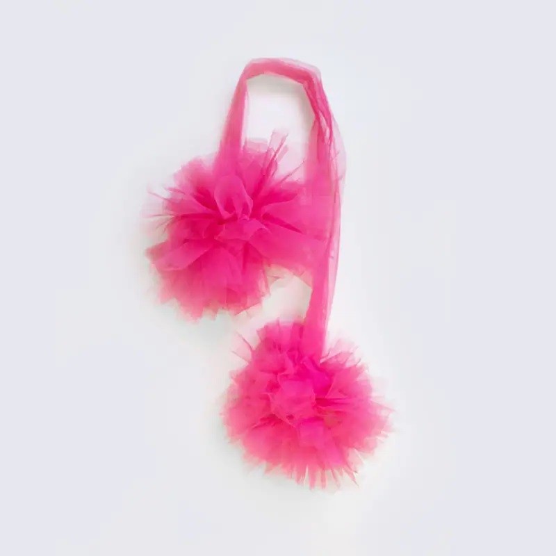 Tulle pom poms 20cm diameter x 120cm long