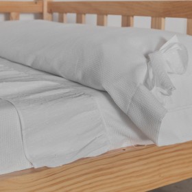 Dolce white plumeti bedspread154x235cm